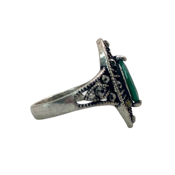 Silver and Green Rhinestone Statement Ring - Size 6.5 - Picture 5 of 6